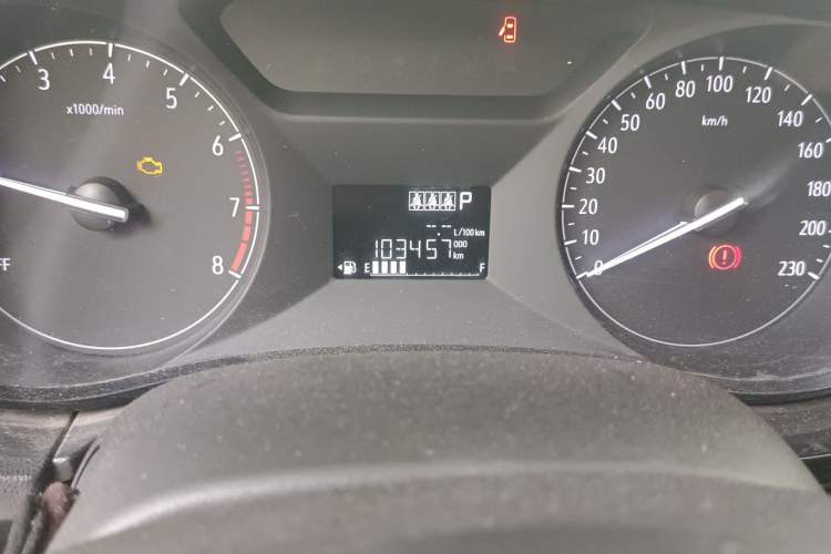 Used Buick Excelle 2020 15N CVT Elite Edition Odometer Close Up