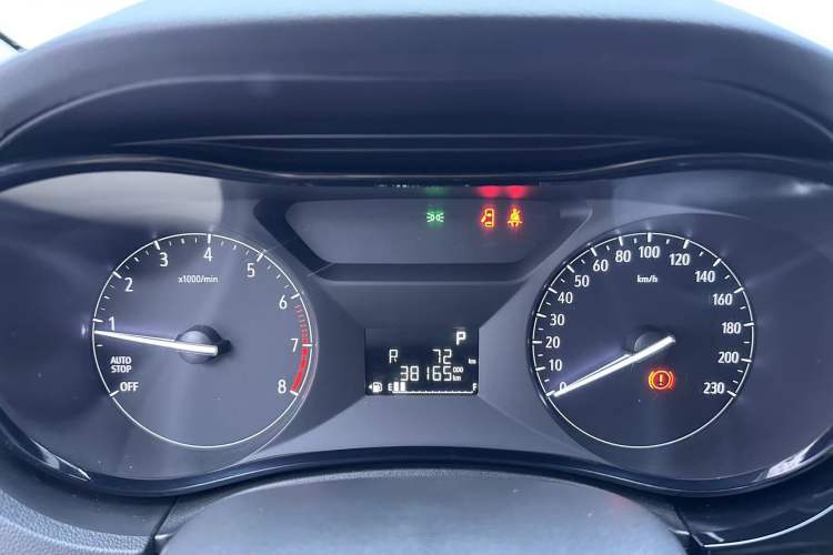 Used Buick Excelle 2020 15N CVT Elite Edition Odometer Close Up