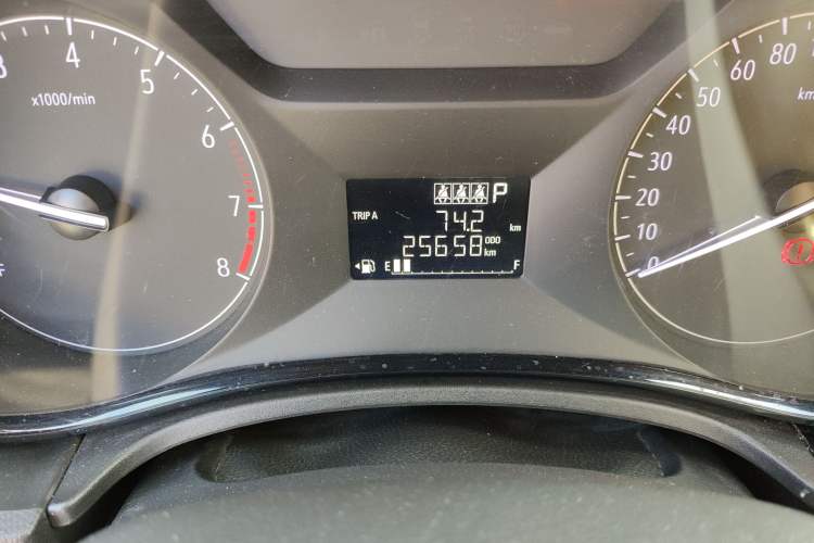 Used Buick Excelle 2020 15N CVT Elite Edition Odometer Close Up