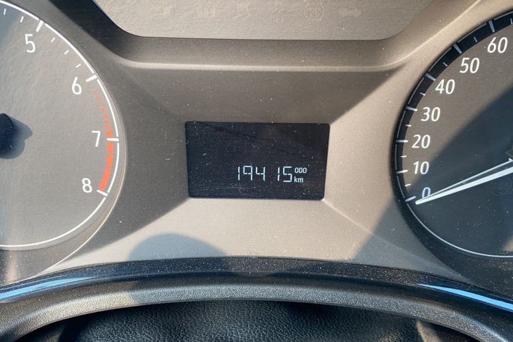Used Buick Excelle 2020 15N CVT Elite Edition Odometer Close Up