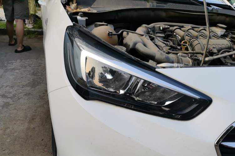 Used Buick Excelle 2020 15N CVT Elite Edition Right Front Headlight