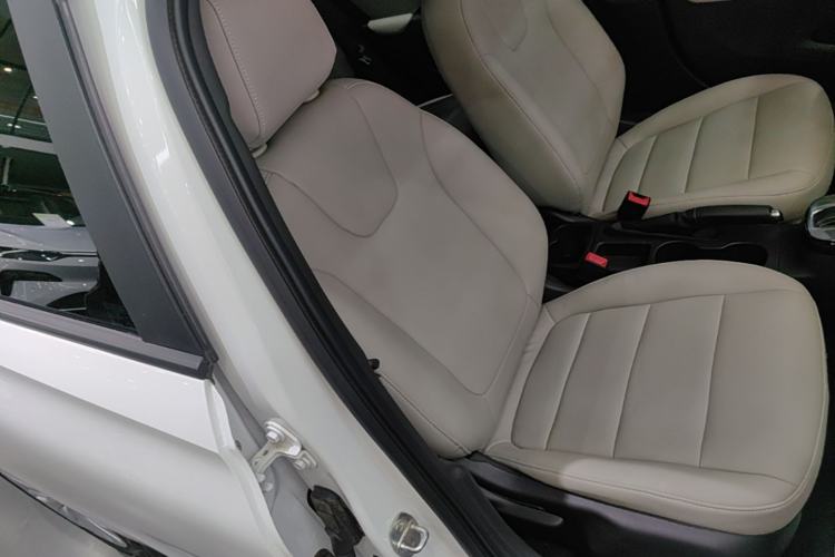 Used Buick Excelle 2020 15N CVT Elite Edition Right Front Seat