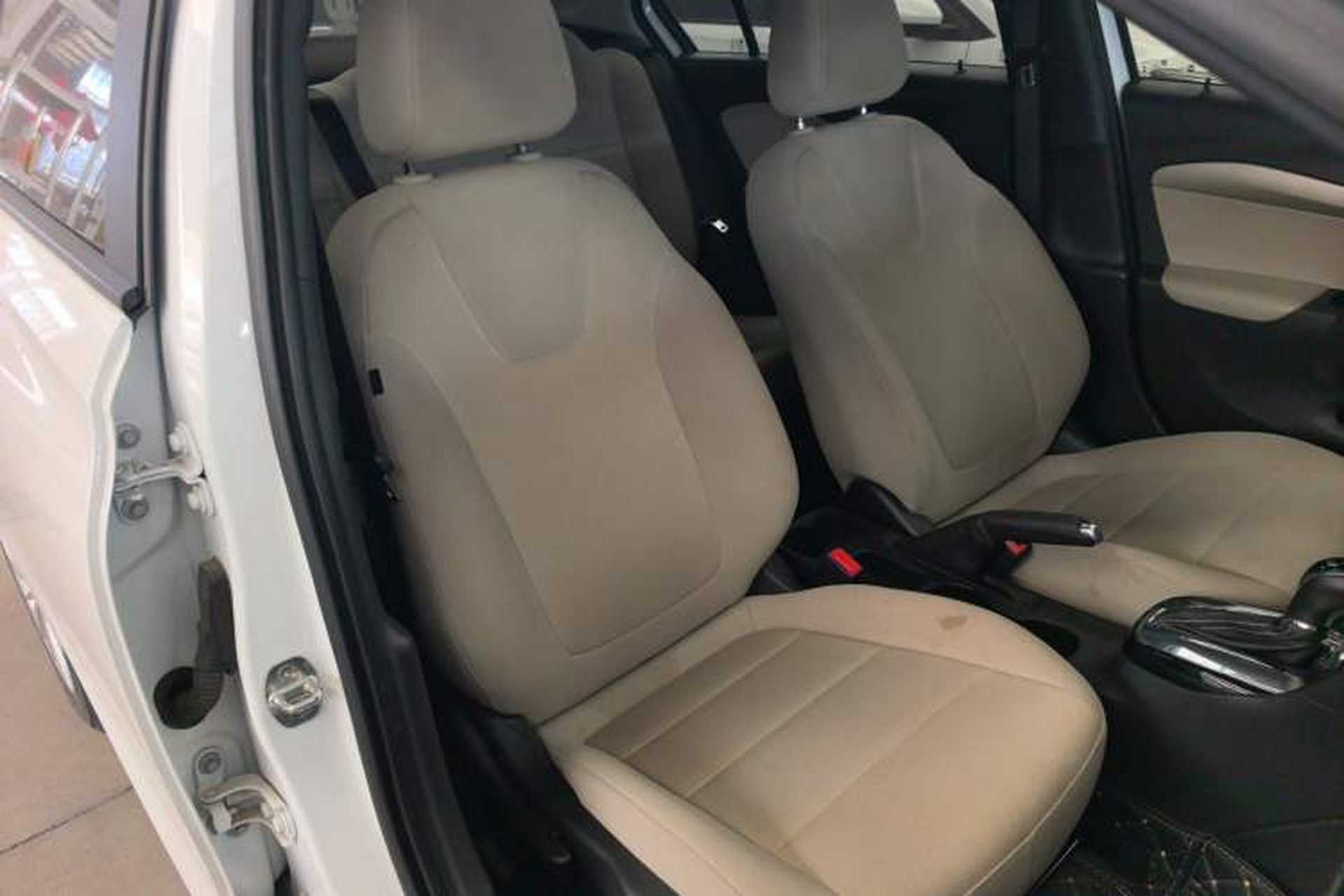 Used Buick Excelle 2020 15N CVT Elite Edition Right Front Seat