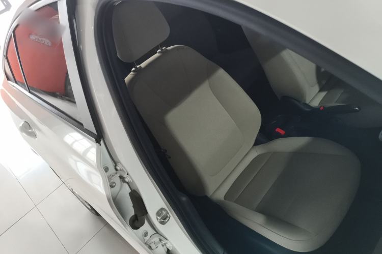 Used Buick Excelle 2020 15N CVT Elite Edition Right Front Seat
