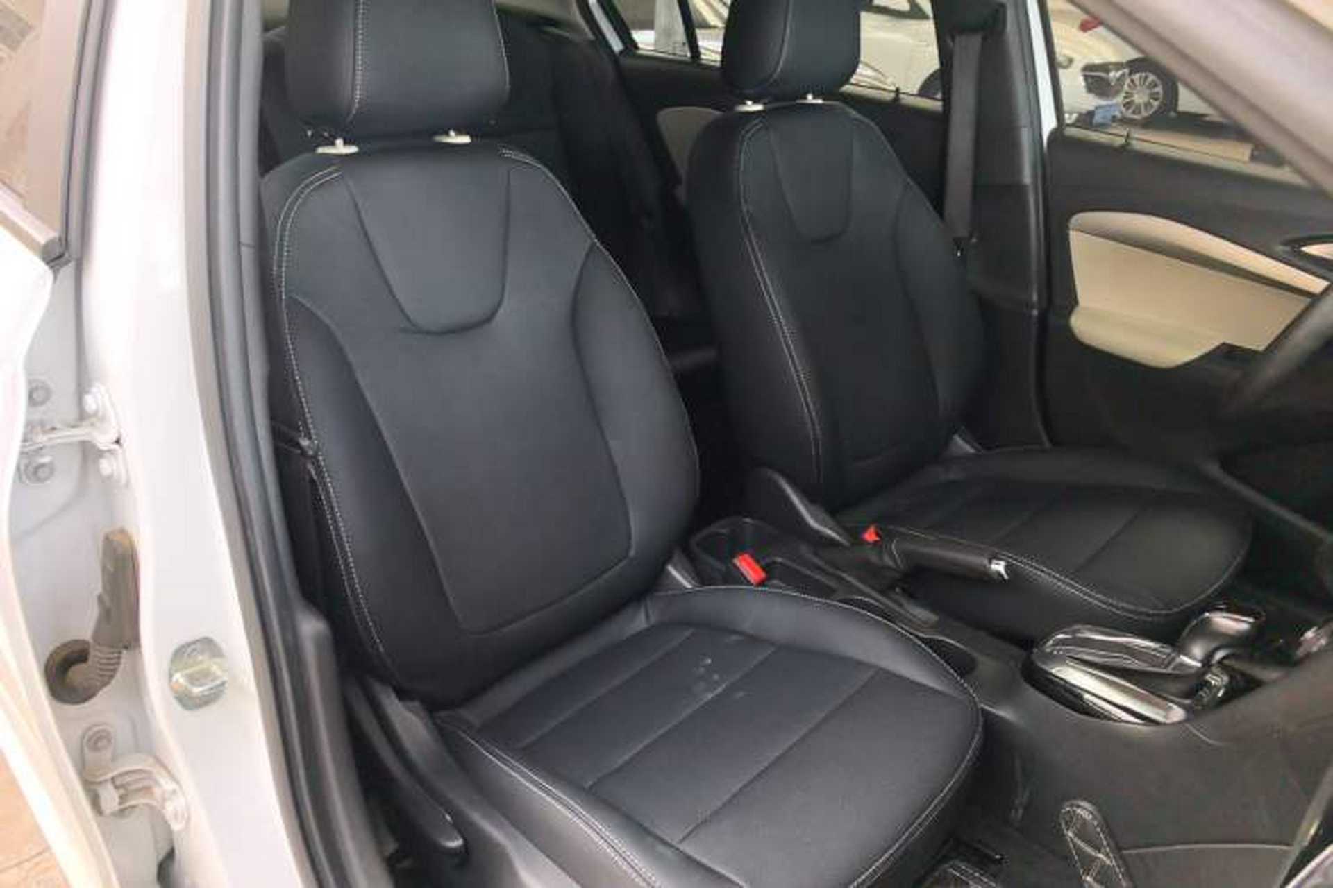 Used Buick Excelle 2020 15N CVT Elite Edition Right Front Seat