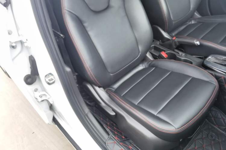 Used Buick Excelle 2020 15N CVT Elite Edition Right Front Seat