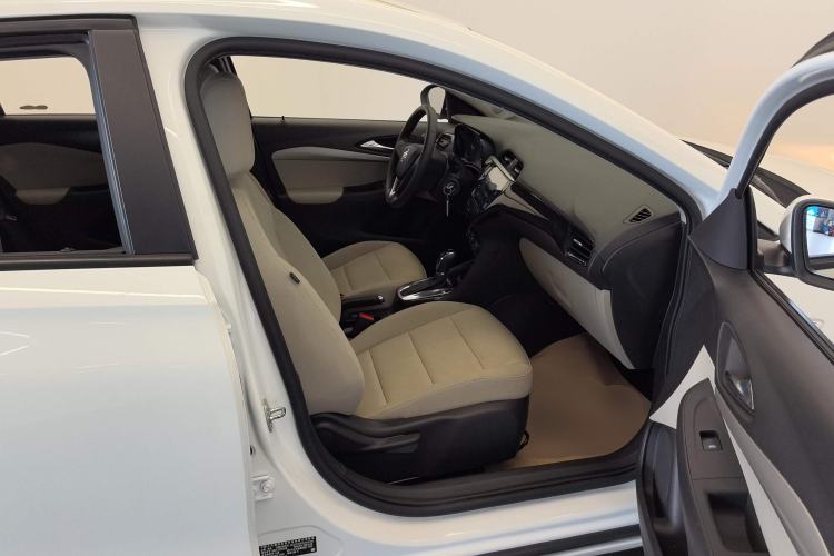 Used Buick Excelle 2020 15N CVT Elite Edition Right Front Seat