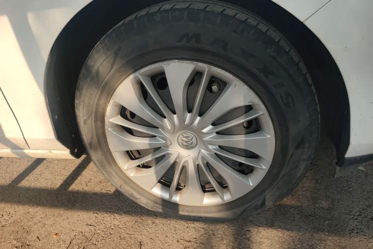 Used Buick Excelle 2020 15N CVT Elite Edition Right Front Wheel Hub