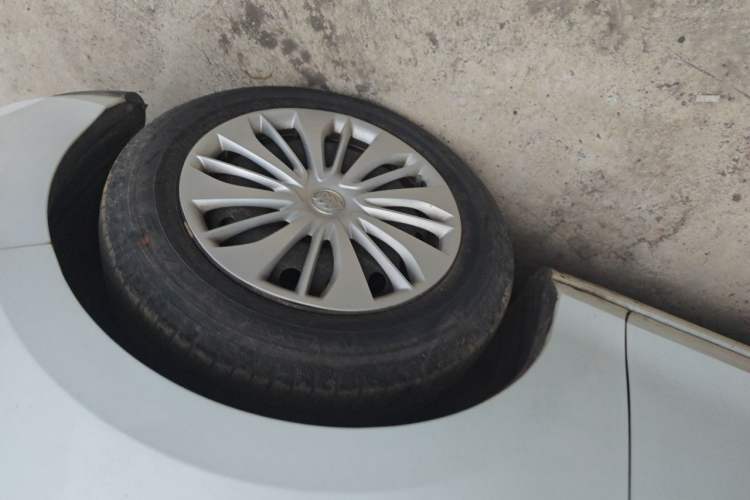 Used Buick Excelle 2020 15N CVT Elite Edition Right Front Wheel Hub
