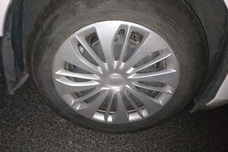 Used Buick Excelle 2020 15N CVT Elite Edition Right Front Wheel Hub