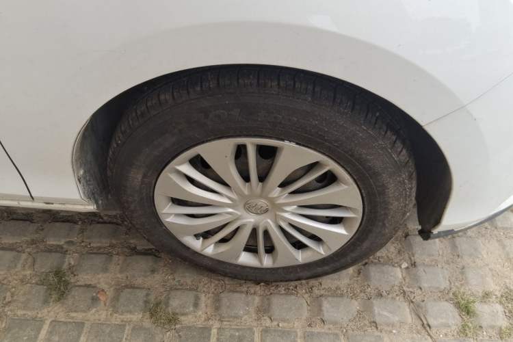 Used Buick Excelle 2020 15N CVT Elite Edition Right Front Wheel Hub