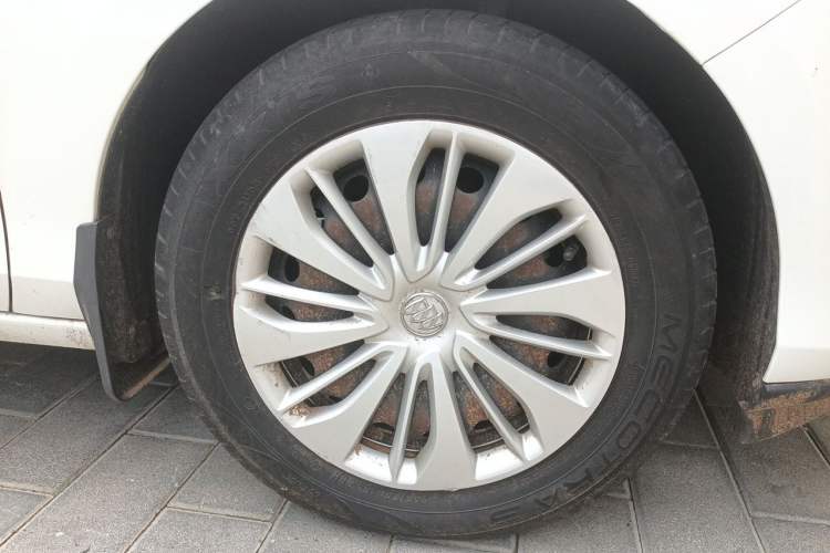 Used Buick Excelle 2020 15N CVT Elite Edition Right Front Wheel Hub