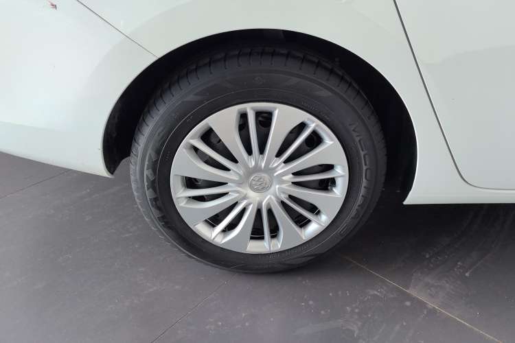 Used Buick Excelle 2020 15N CVT Elite Edition Right Front Wheel Hub