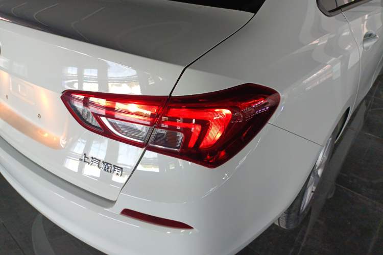 Used Buick Excelle 2020 15N CVT Elite Edition Right Rear Taillight