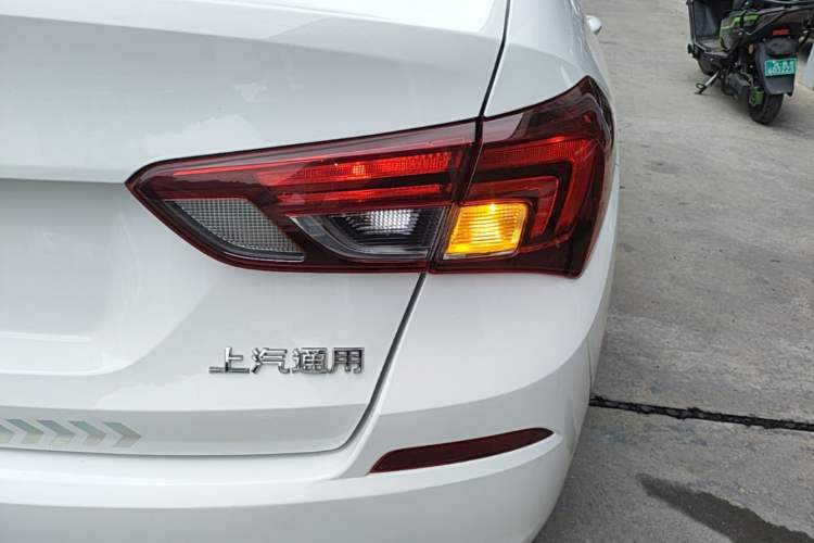 Used Buick Excelle 2020 15N CVT Elite Edition Right Rear Taillight