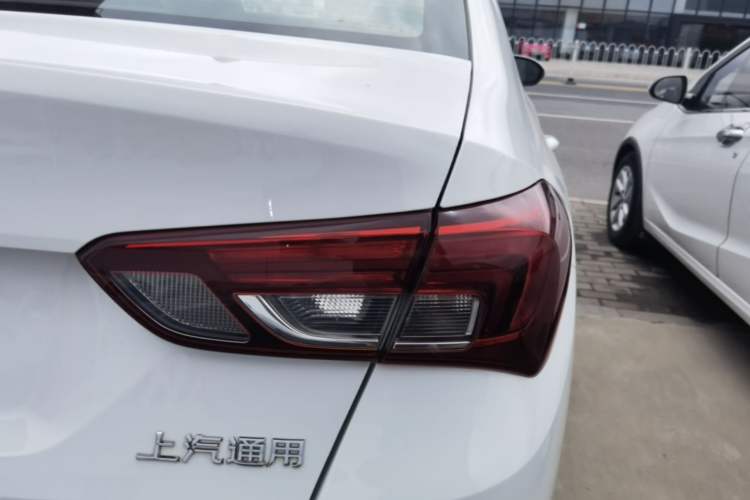 Used Buick Excelle 2020 15N CVT Elite Edition Right Rear Taillight