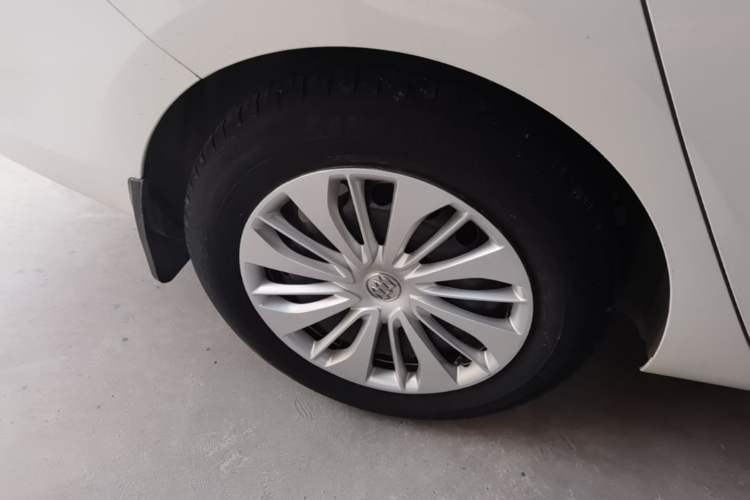 Used Buick Excelle 2020 15N CVT Elite Edition Right Rear Wheel Hub