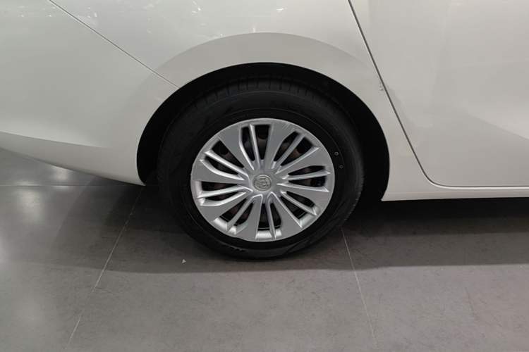 Used Buick Excelle 2020 15N CVT Elite Edition Right Rear Wheel Hub