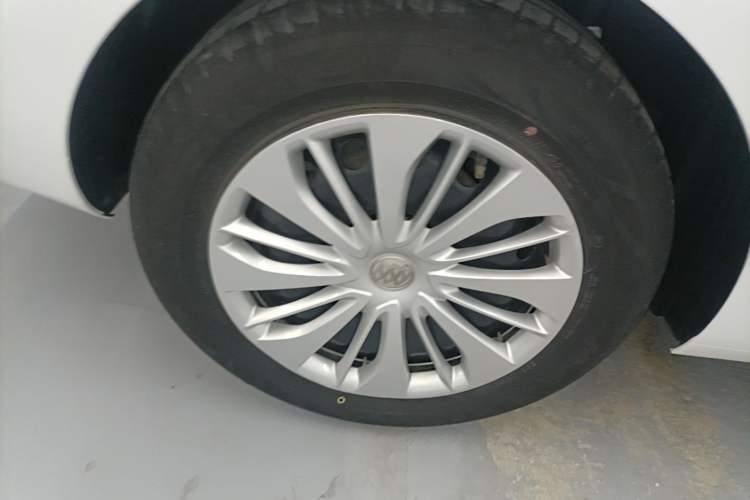 Used Buick Excelle 2020 15N CVT Elite Edition Right Rear Wheel Hub