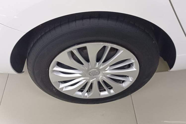 Used Buick Excelle 2020 15N CVT Elite Edition Right Rear Wheel Hub
