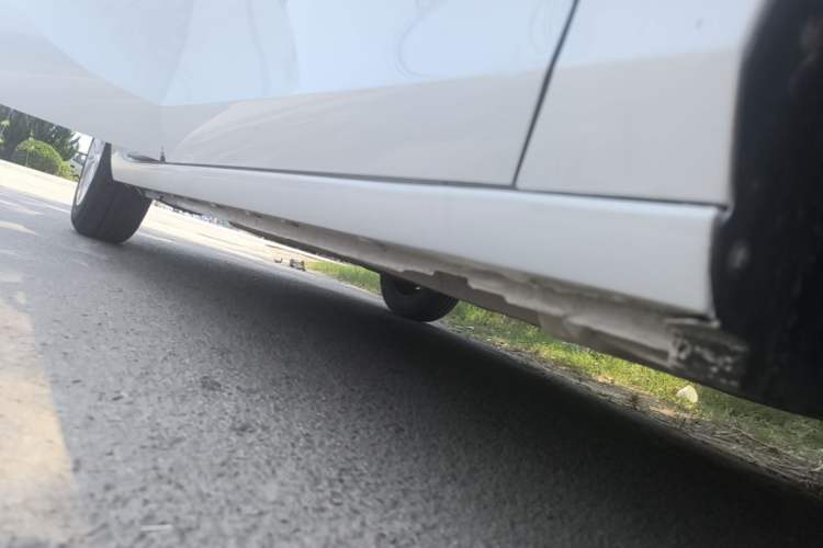 Used Buick Excelle 2020 15N CVT Elite Edition Right Side Sill