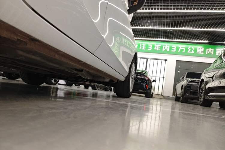 Used Buick Excelle 2020 15N CVT Elite Edition Right Side Sill