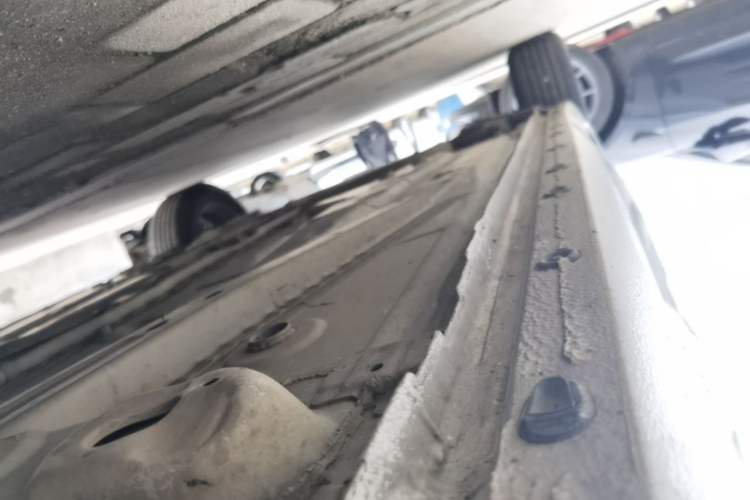 Used Buick Excelle 2020 15N CVT Elite Edition Right Side Sill