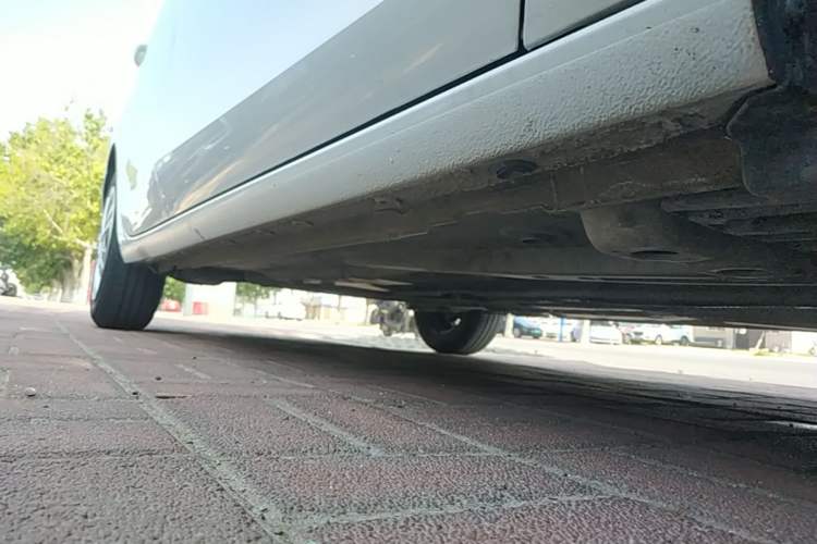 Used Buick Excelle 2020 15N CVT Elite Edition Right Side Sill
