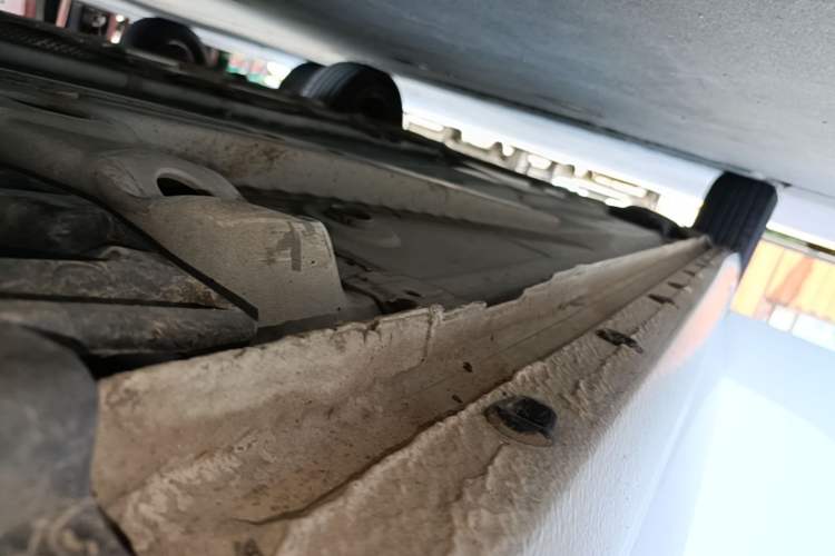 Used Buick Excelle 2020 15N CVT Elite Edition Right Side Sill