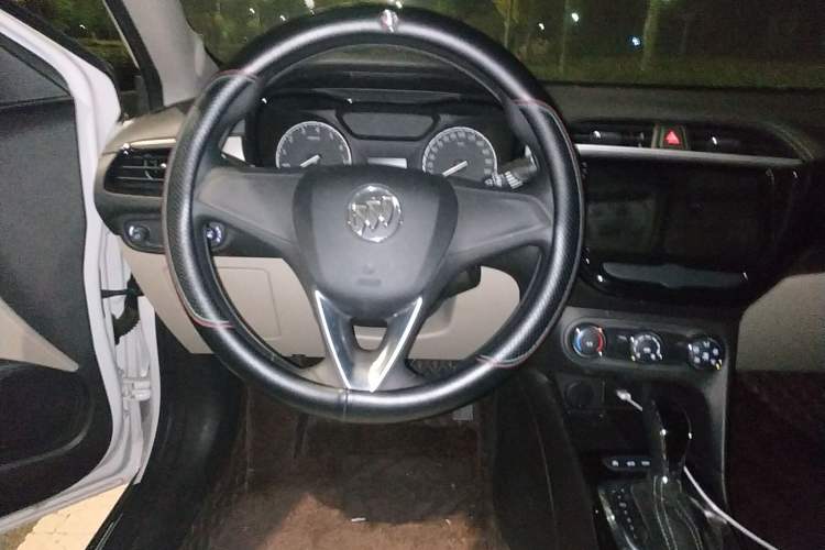 Used Buick Excelle 2020 15N CVT Elite Edition Steering Wheel