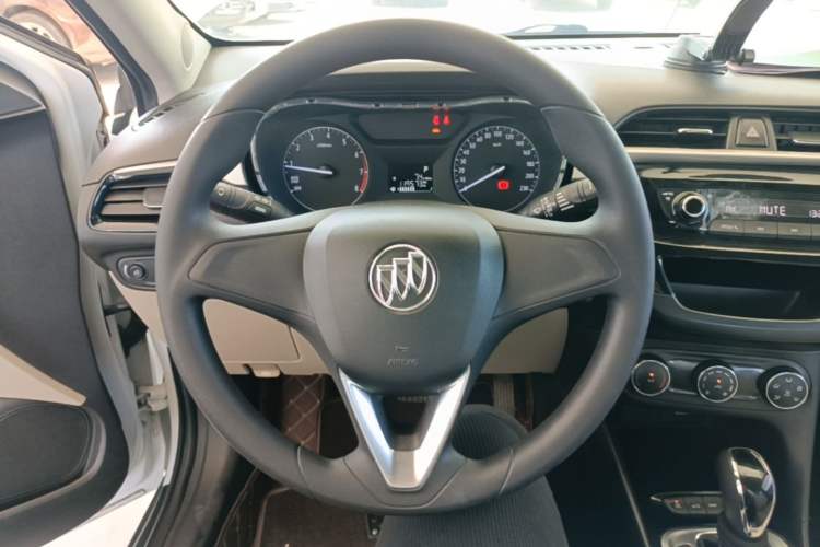 Used Buick Excelle 2020 15N CVT Elite Edition Steering Wheel