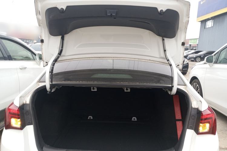 Used Buick Excelle 2020 15N CVT Elite Edition Trunk