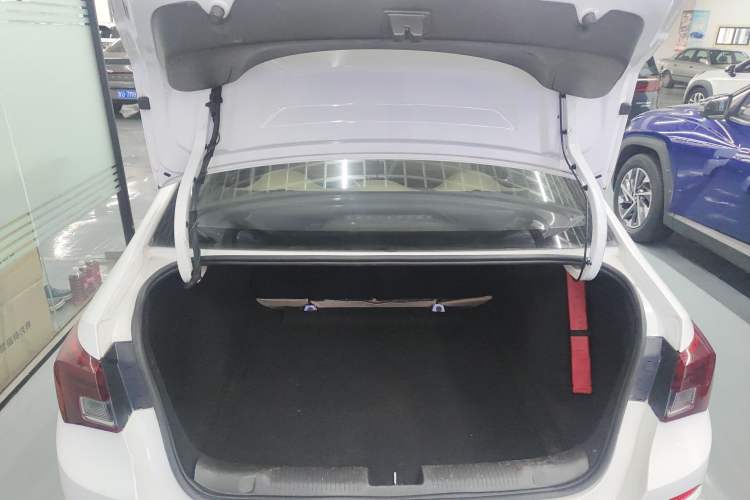 Used Buick Excelle 2020 15N CVT Elite Edition Trunk