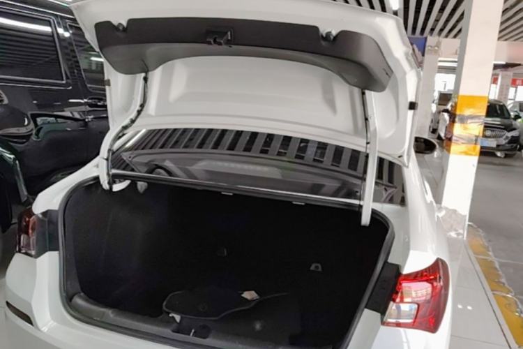 Used Buick Excelle 2020 15N CVT Elite Edition Trunk
