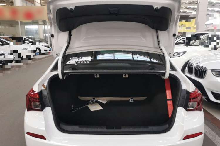 Used Buick Excelle 2020 15N CVT Elite Edition Trunk