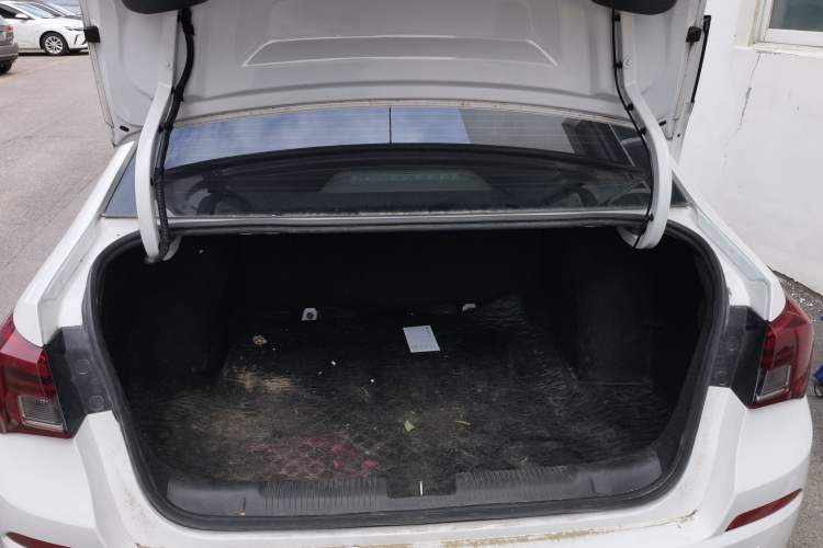 Used Buick Excelle 2020 15N CVT Elite Edition Trunk