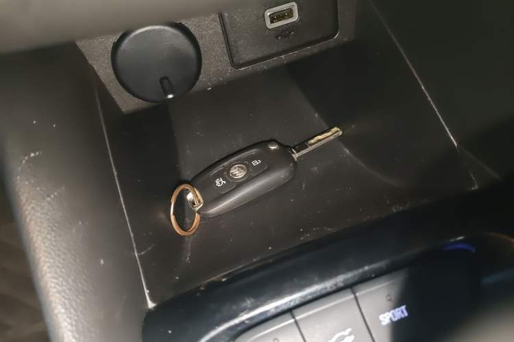 Used Buick Excelle 2020 15N CVT Elite Edition Vehicle Key