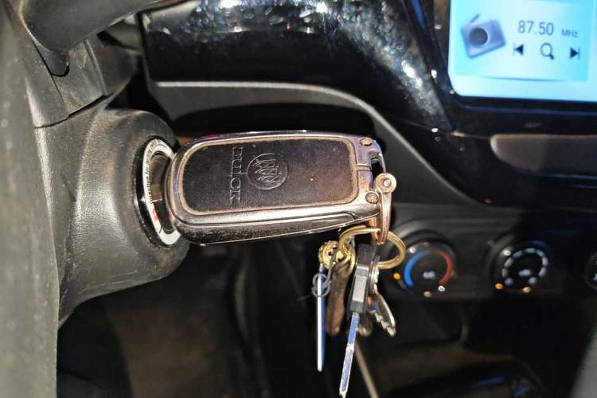 Used Buick Excelle 2020 15N Manual Elite Version Vehicle Key