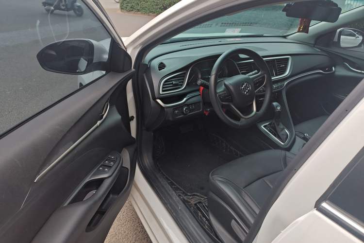 Used Buick Excelle GX 2019 18T Automatic Connected Elite Model China VI Standard Driver Seat