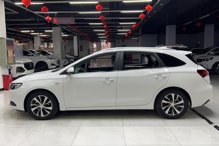 Used Buick Excelle GX 2019 18T Automatic Connected Elite Model China VI Standard Exterior 5