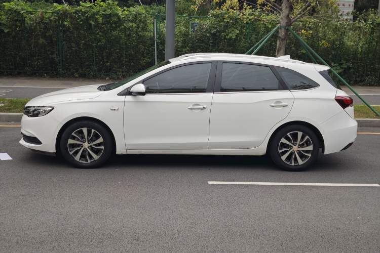 Used Buick Excelle GX 2019 18T Automatic Connected Elite Model China VI Standard Exterior 6