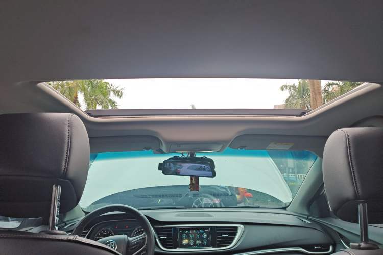 Used Buick Excelle GX 2019 18T Automatic Connected Elite Model China VI Standard Headliner