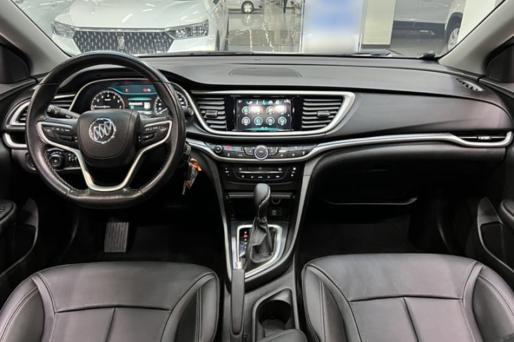 Used Buick Excelle GX 2019 18T Automatic Connected Elite Model China VI Standard Interior 3