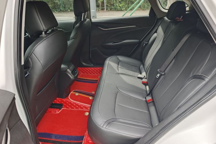 Used Buick Excelle GX 2019 18T Automatic Connected Elite Model China VI Standard Interior 3