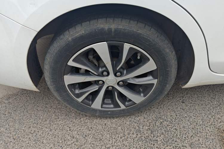 Used Buick Excelle GX 2019 18T Automatic Connected Elite Model China VI Standard Right Rear Wheel Hub