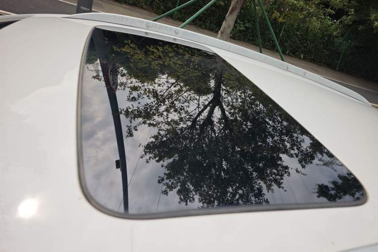 Used Buick Excelle GX 2019 18T Automatic Connected Elite Model China VI Standard Roof