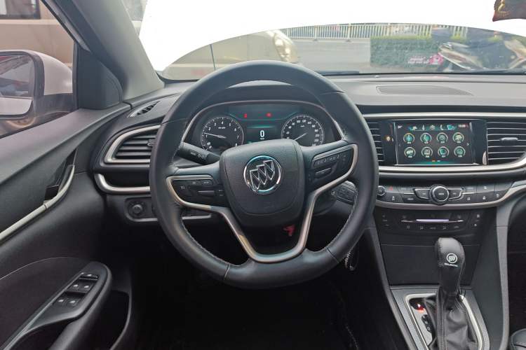 Used Buick Excelle GX 2019 18T Automatic Connected Elite Model China VI Standard Steering Wheel