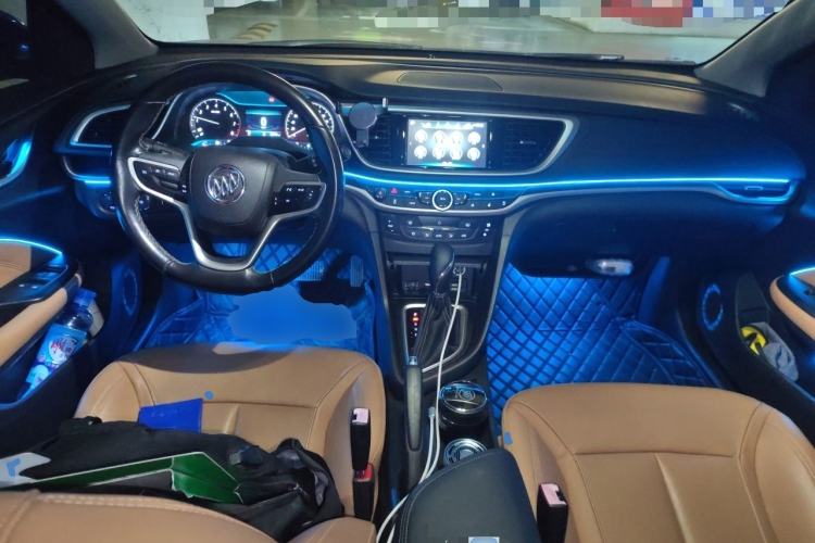 Used Buick Excelle GX 2018 18T Automatic Flagship Model Center Console