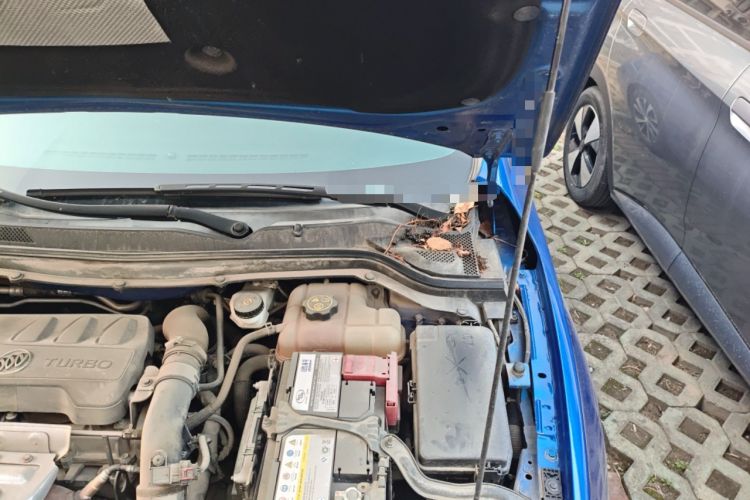 Used Buick Excelle GX 2018 18T Automatic Flagship Model Engine Bay Left
