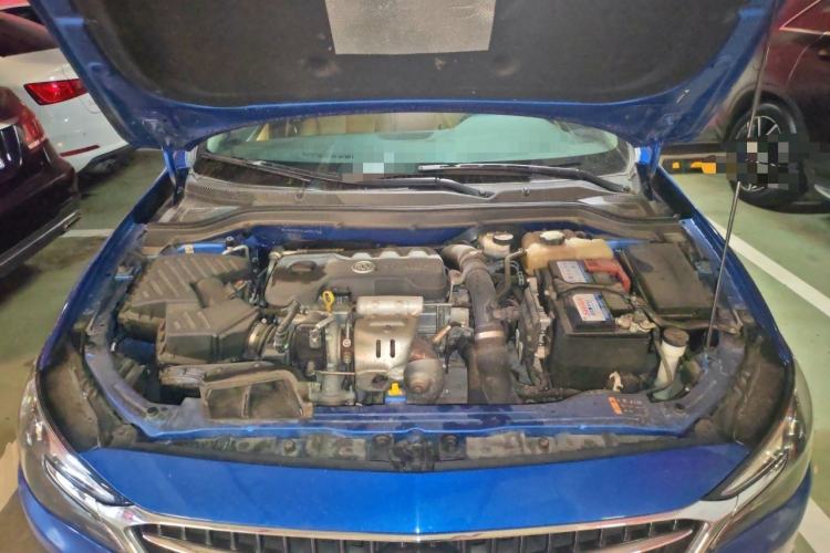 Used Buick Excelle GX 2018 18T Automatic Flagship Model Engine Bay